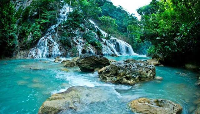 Atraksi Unik Air Terjun La Popu Sumba