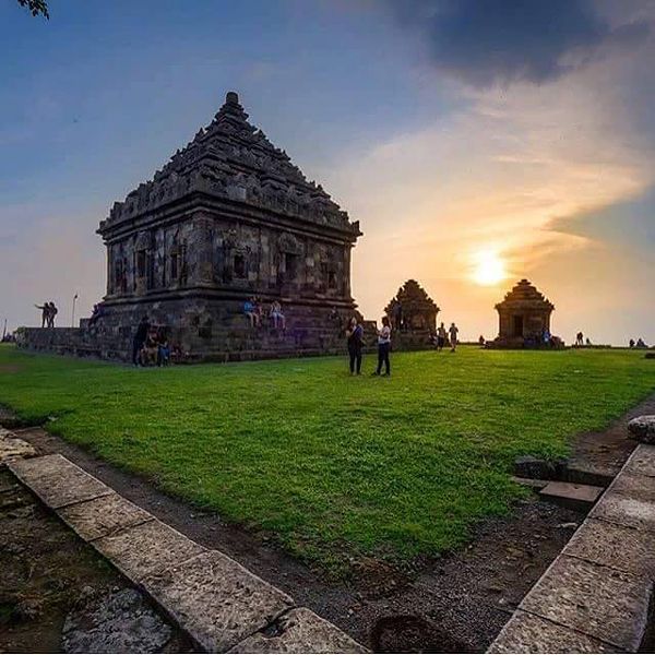 Candi Ijo Candi Budha Tertinggi di Yogyakarta