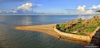 Pantai Tanjung Maleo