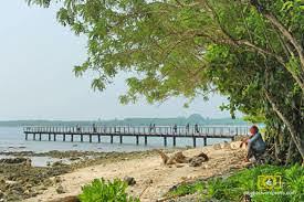 menjelajahi Pantai Tanjung Lesung Di Pandeglang Banten