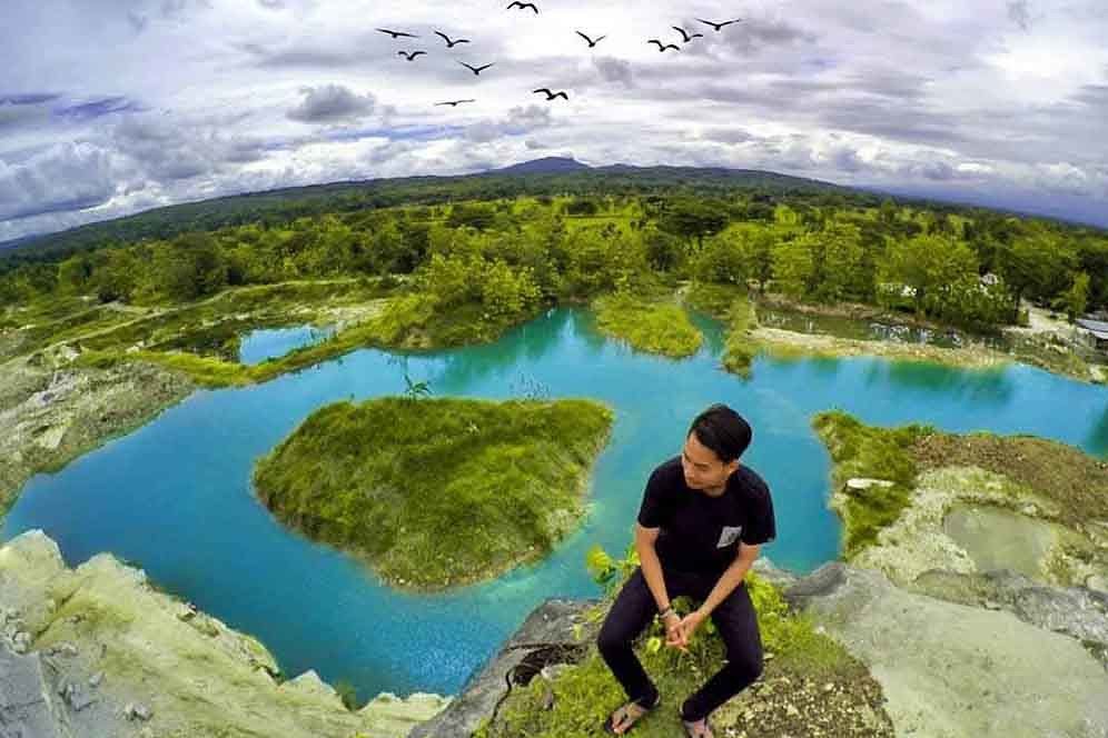 Dibalik keindahan danau biru singkawang sering memakan korban