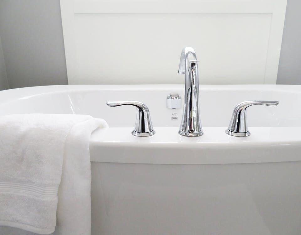 6 Ide Desain Kamar Mandi Minimalis Ini Bisa Jadi Inspirasimu