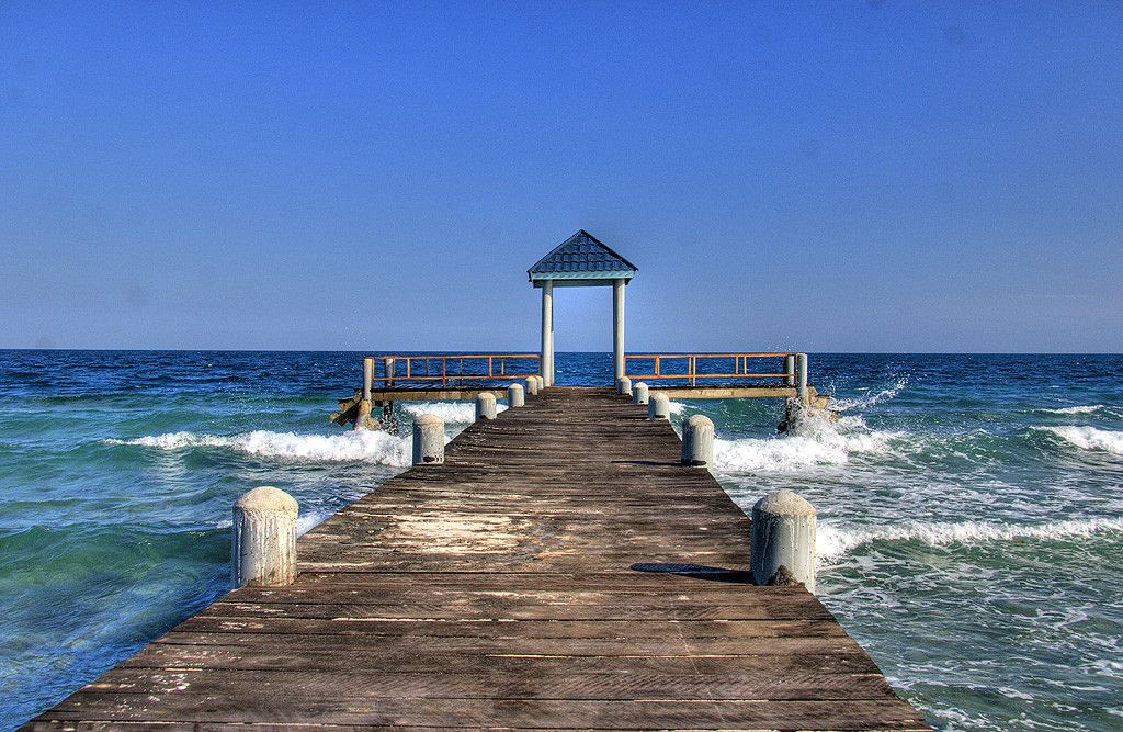 Pantai Tirtamaya