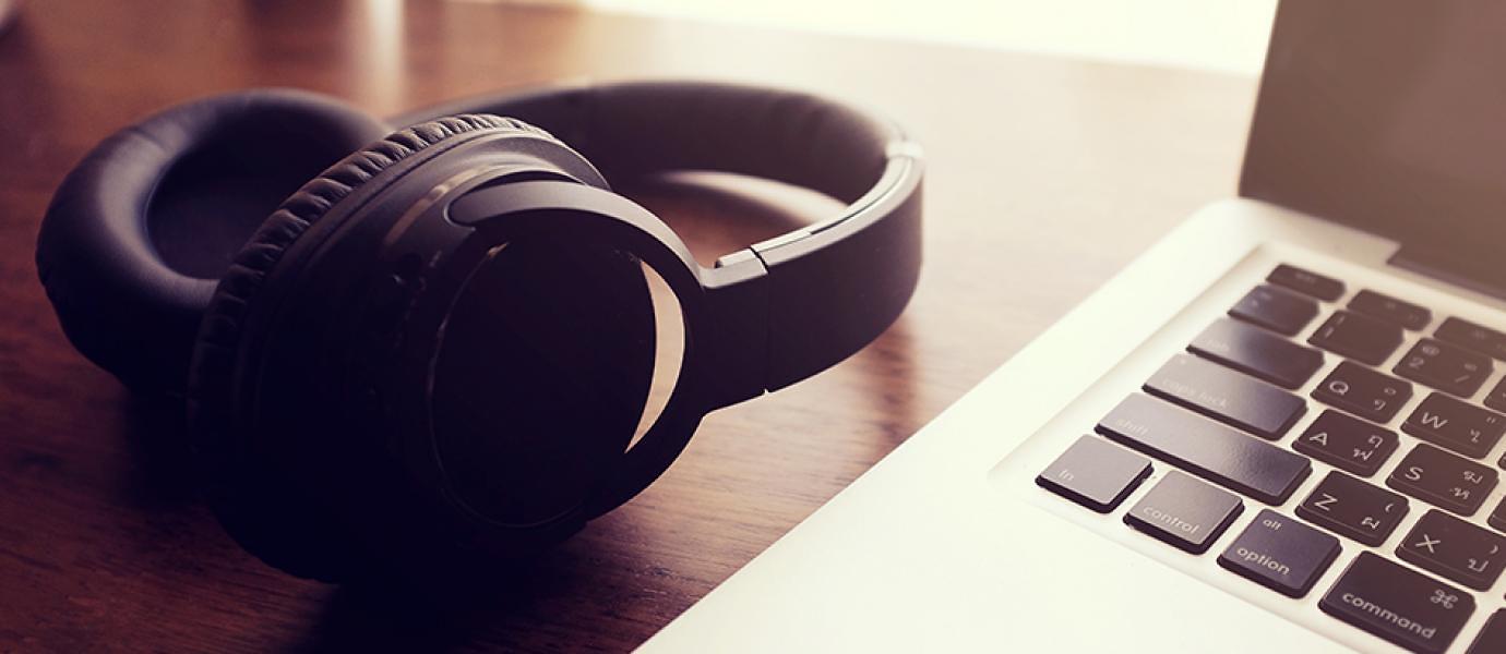 Headset Bluetooth Terbaik