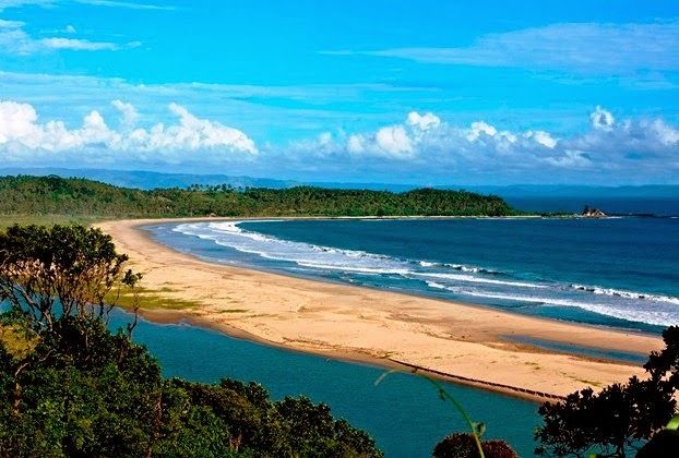 Keindahan Wisata Pantai Ciantir di Sawarna Lebak Banten