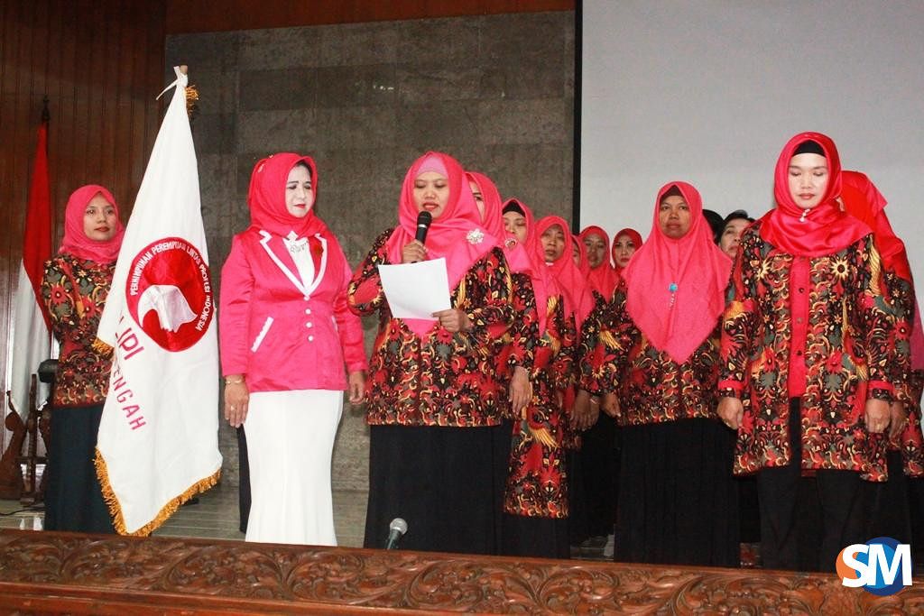Tiga Pengurus DPC PPLIPI Semarang Dilantik