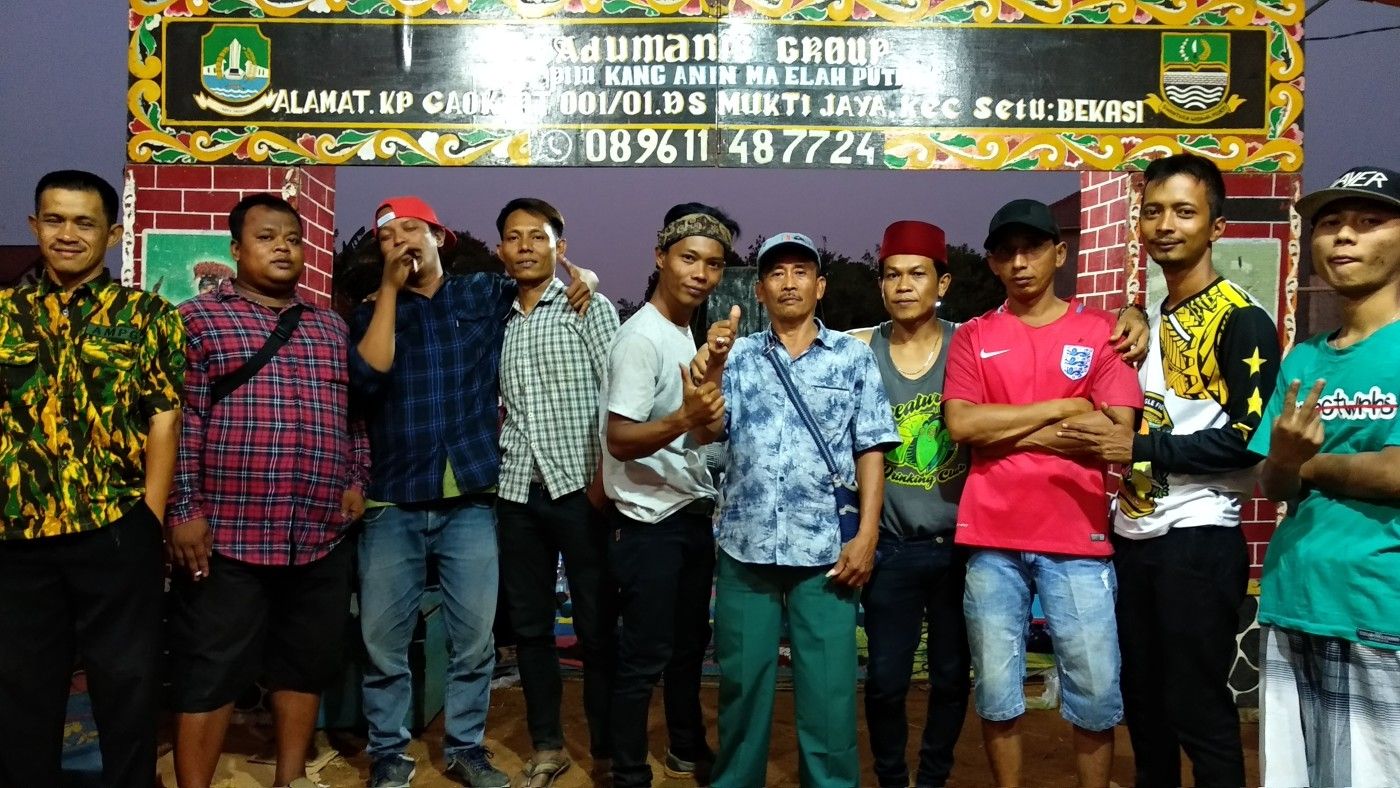Kesenian topeng betawi meriahkan malam puncak Hut RI ke 74