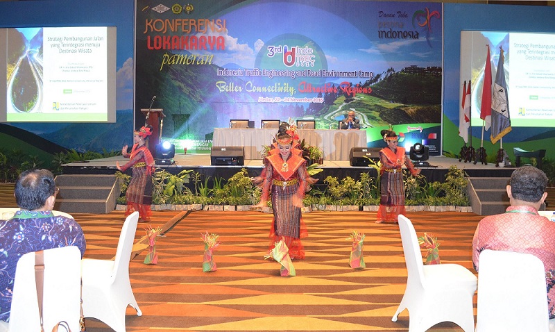img-1488443332.jpg
