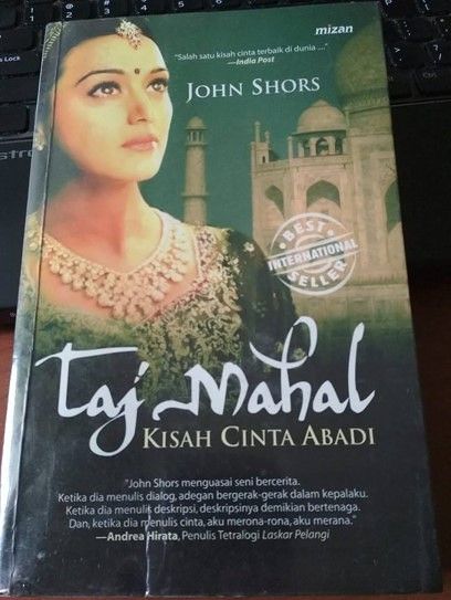 Novel Taj Mahal