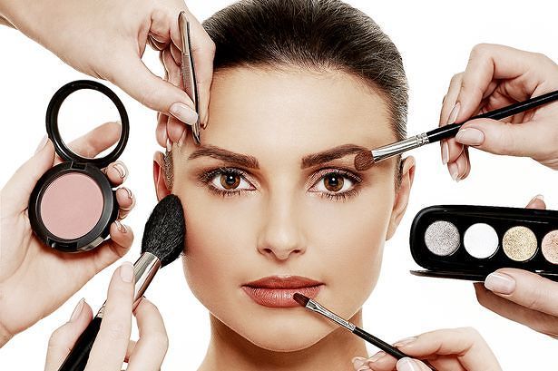 MAKEUP ALA MUA