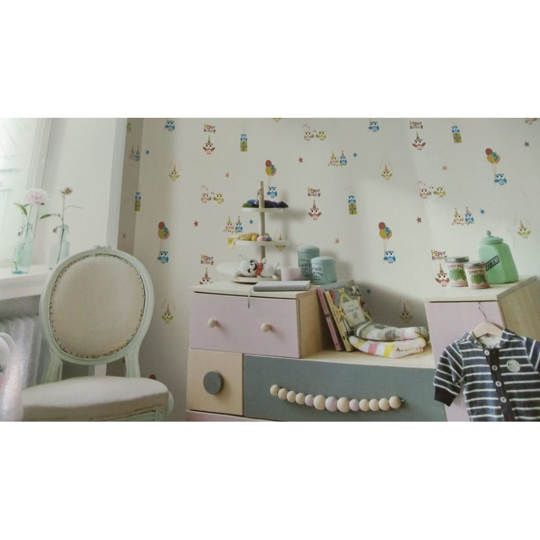 WALLPAPER HAPPY BABY VINYL BERTEKSTUR TEBAL