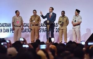 Presiden Minta Kepala Desa Sadarkan Masyarakat, Indonesia Negara Besar, Majemuk Tapi Satu