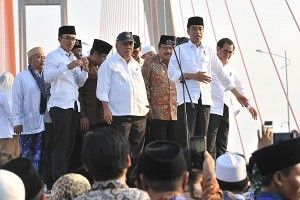 Presiden Jokowi Gratiskan Jalan Tol Suramadu