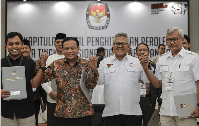 PDIP Menangi Pileg, KPU Tetapkan Pasangan Jokowi-Ma’ruf Amien Raih Suara Terbanyak Pilpres 2019