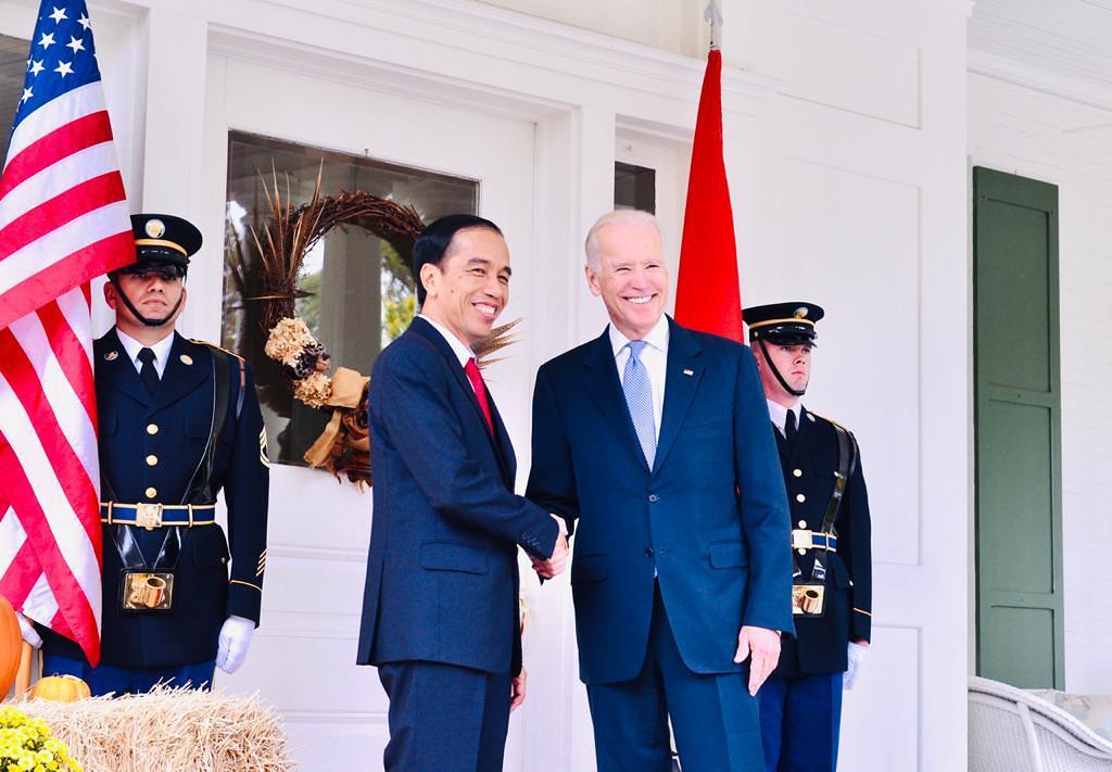 Presiden Jokowi Sampaikan Ucapan Selamat Atas Pelantikan Joe Biden & Kamala Harris