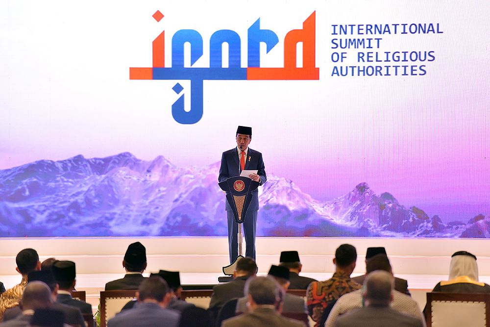 Buka R20 International Summit of Religious Authorities, Presiden Jokowi: Peran Penting Tokoh Agama dan Masyarakat Ciptakan Perdamaian 