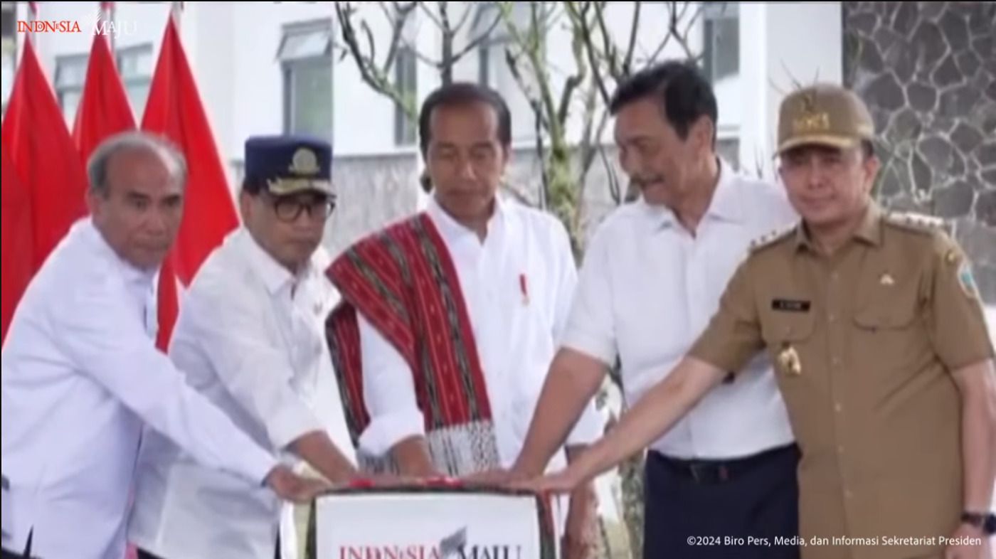 Presiden Jokowi Resmikan Pusat Riset Genomik Pertanian di Sumatra Utara .