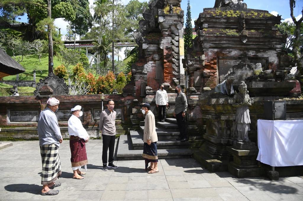 Kunjungi Pura Tirta Empul, Presiden Dorong Pemeliharaan Aset Kebudayaan Negara.