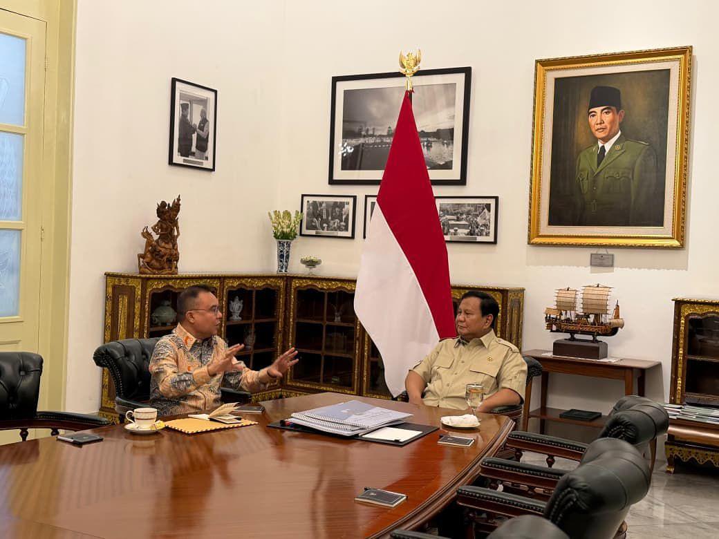 Presiden Prabowo Bahas Sejumlah Program Strategis Bersama Wakil Ketua DPR RI di Istana Merdeka