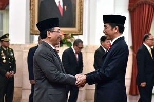 Presiden Jokowi Lantik Yahya C. Staquf Jadi Anggota Wantimpres