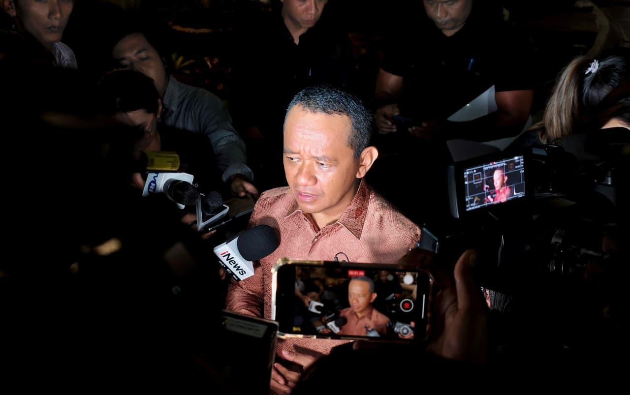 Presiden Prabowo Panggil Menteri ESDM Bahas Implementasi PLTS Satu Desa Satu Megawatt