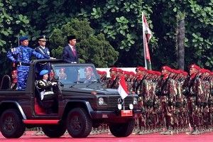 Presiden Jokowi Ingatkan, TNI Berada di Atas Semua Golongan