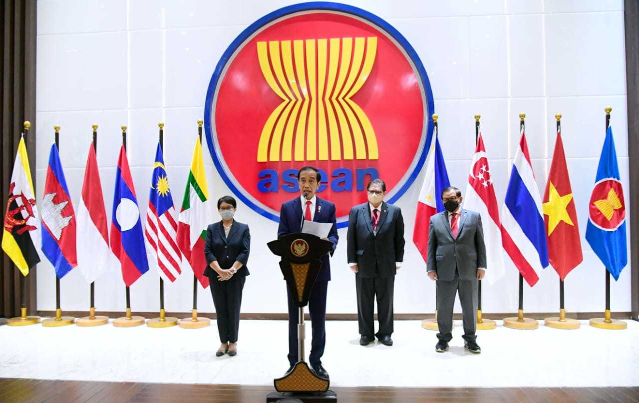 Di Forum ASEAN, Presiden Jokowi Suarakan Penghentian Kekerasan di Myanmar