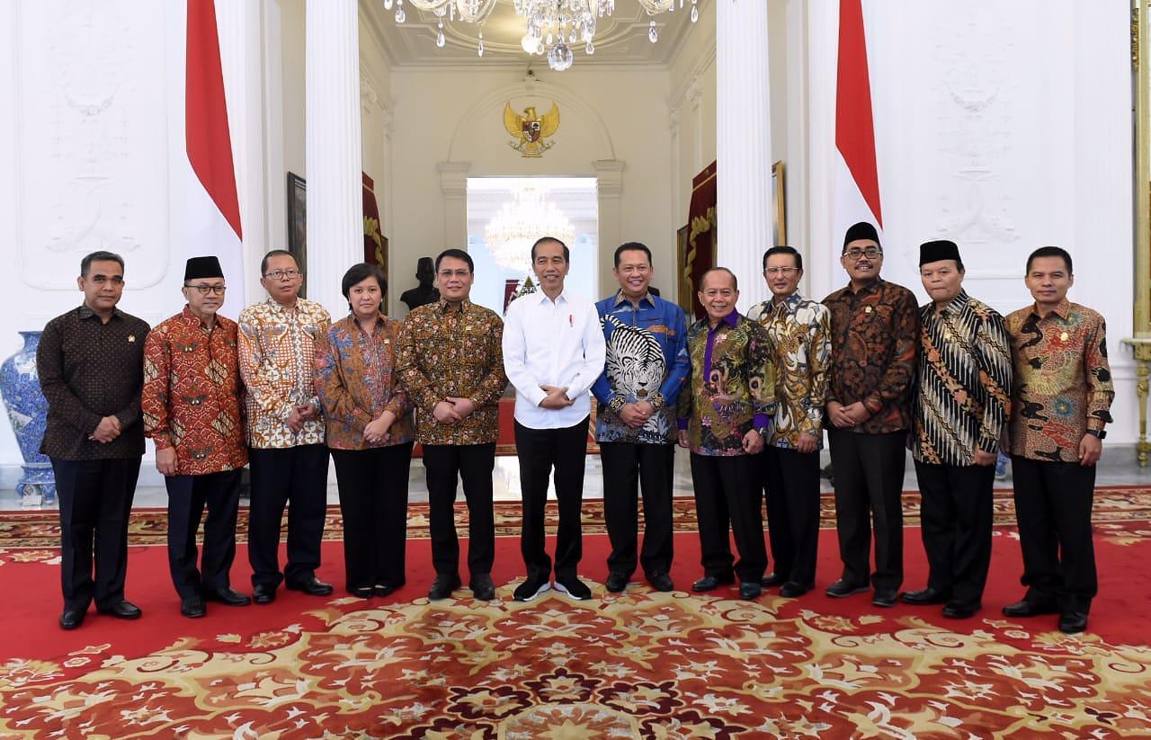 Terima Pimpinan MPR, Presiden Ingin Pelantikan Khidmat dan Sederhana