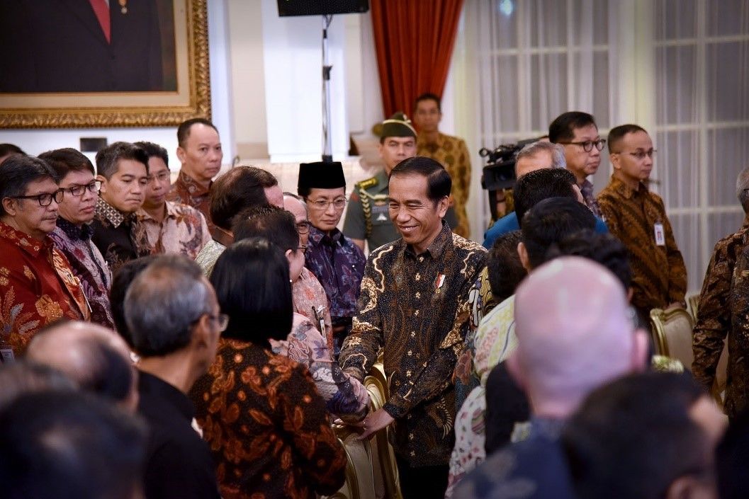Presiden Jokowi: “Lebih Baik Bank Internasional Ada di Indonesia Daripada Nasabah Kita Lari Keluar”