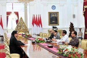 Presiden Jokowi Ajak Kerja Sama Atasi Merosotnya Harga Karet Dunia