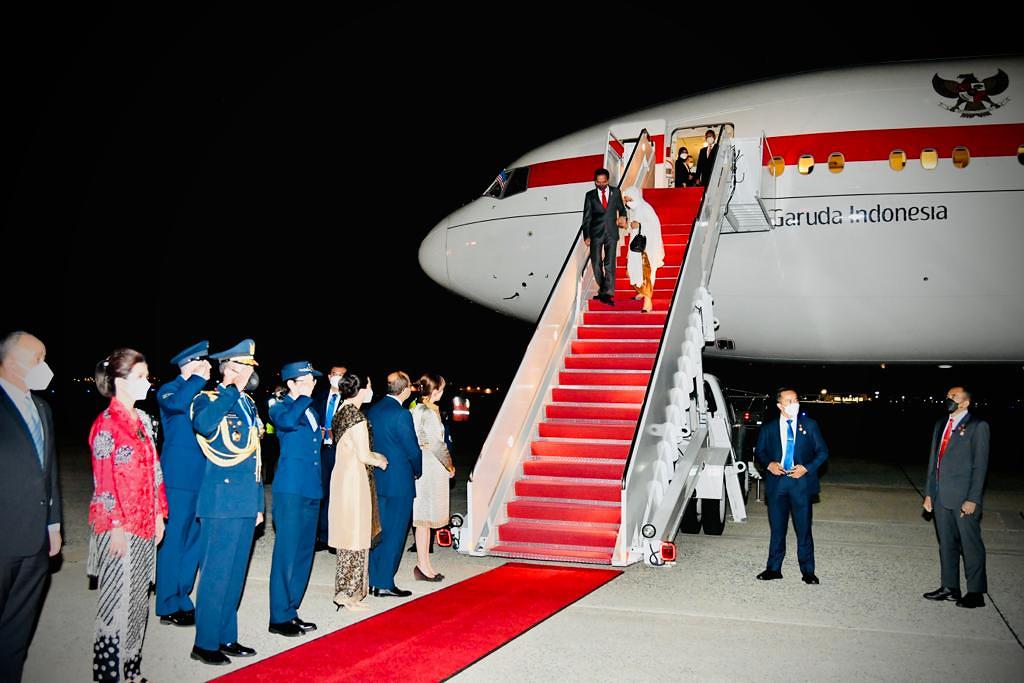 Presiden dan Ibu Iriana Jokowi tiba di Washington DC.