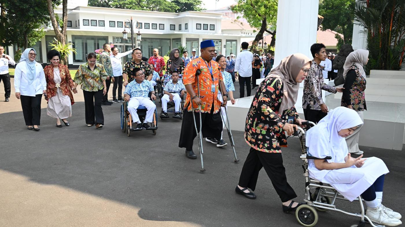 Hadirkan Pengalaman Belajar Inklusif, Kemensetneg Terima Kunjungan Siswa Penyandang Disabilitas melalui Program “Istana untuk Anak Sekolah”
