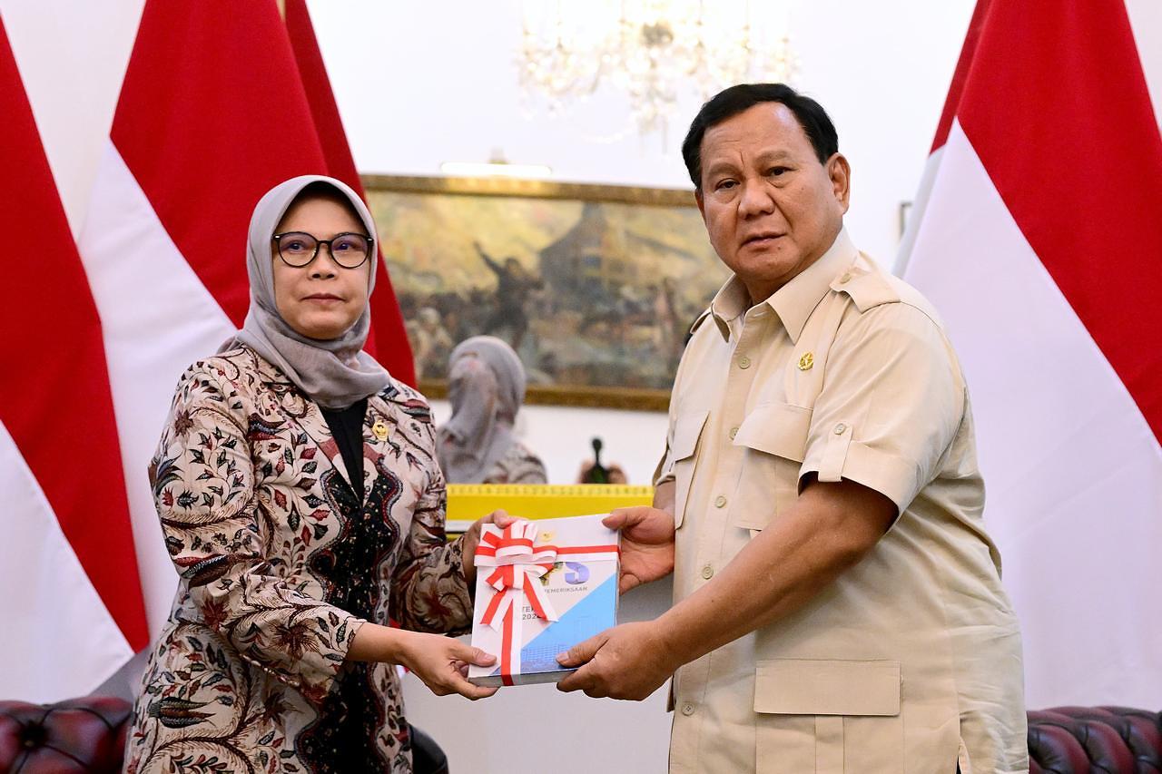 Presiden Prabowo Terima IHPS I Tahun 2024 dari BPK.