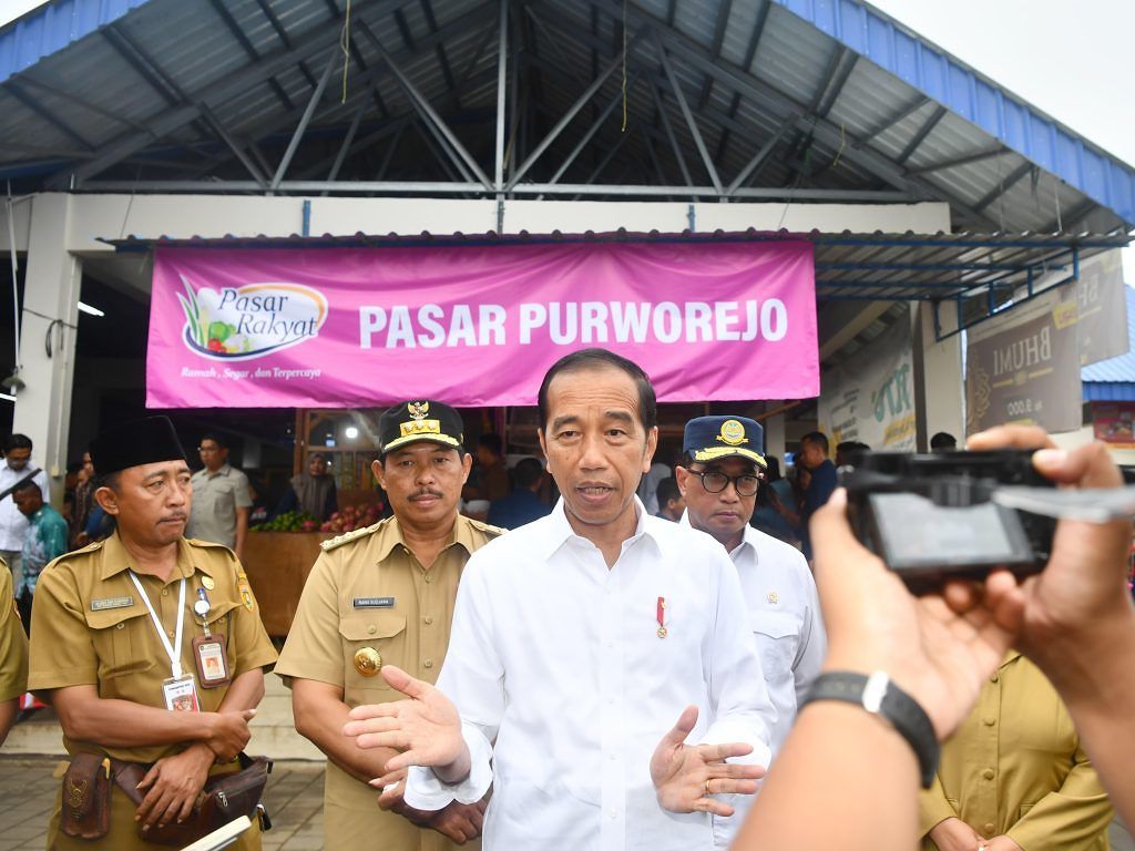 Presiden Jokowi Pastikan Cadangan Beras Terkendali untuk Stabilkan Harga 