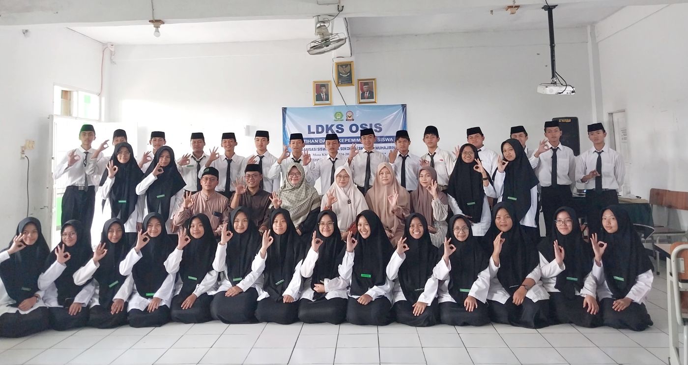 Tekankan Jiwa Kepemimpinan OSIS, SMP 3 Al-Muhajirin Adakan Latihan Dasar Kepemimpinan Siswa (LDKS) OSIS Periode 2024 / 2025