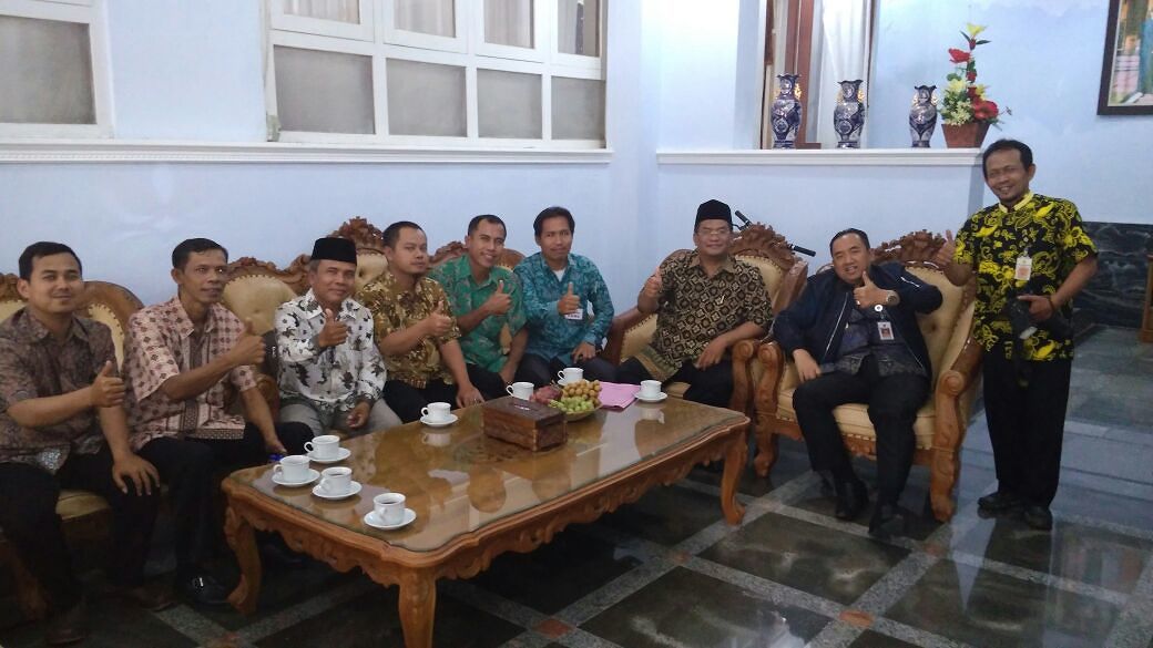 Dukungan Bupati Cilacap Untuk Koperasi Bambu Runcing Cilacap