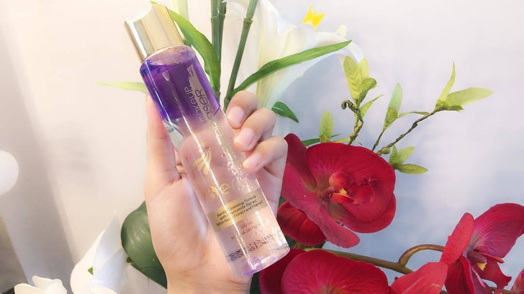 NGILANGIN MAKEUP GAK PERLU LAMA LAGI DENGAN B ERL MAKE UP REMOVER THE MAKE UP ERASER