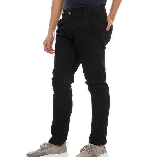 Moskill Chinos Hitam