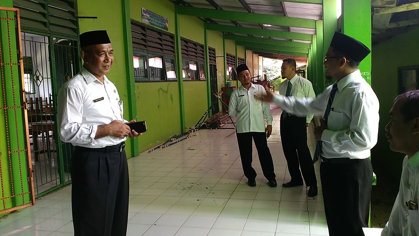 Tim Monitoring Kabupaten Tinjau UAMBN-BK di MA Darul Mujahadah