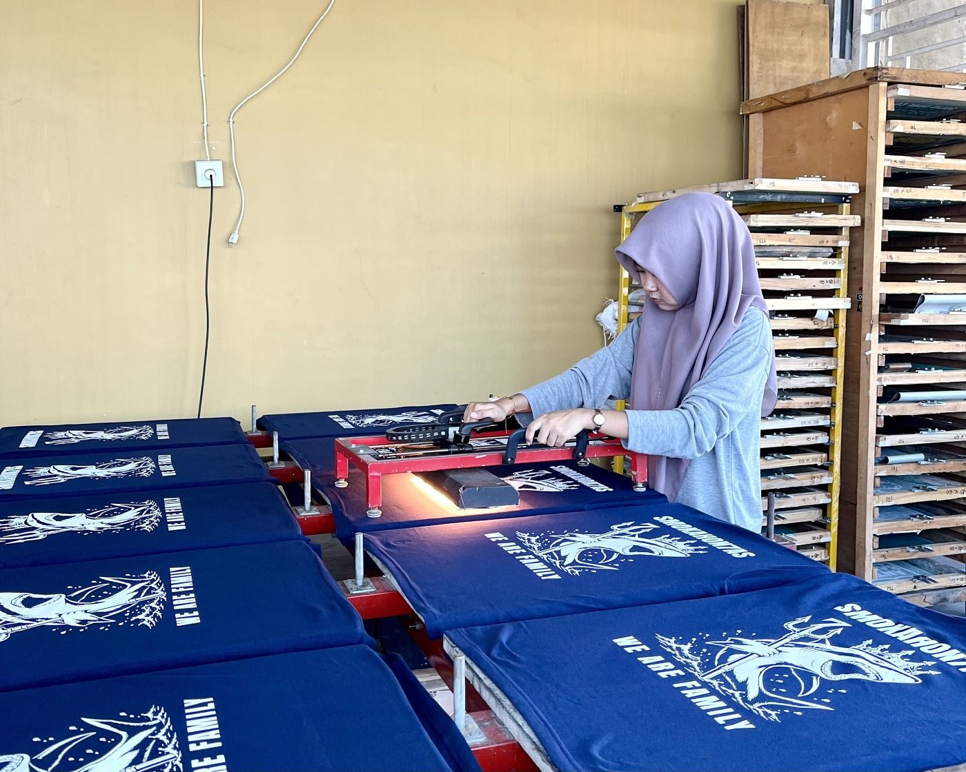 Tips Memilih Desain yang Cocok untuk Sablon Plastisol