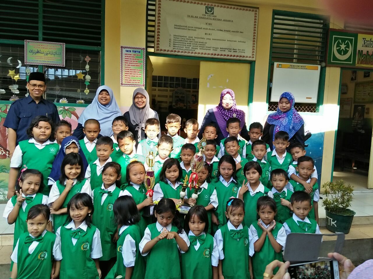 TK Nahdlatul Wathan Jakarta Berprestasi