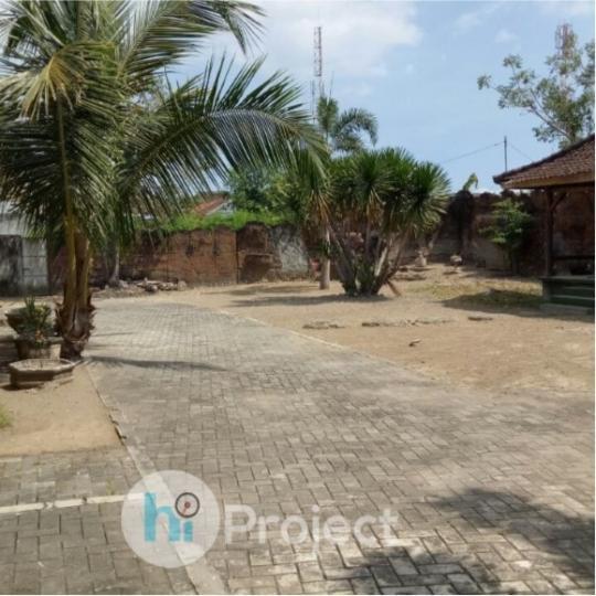 17 are Tanah plus Ruko, gudang dan kantor di Ampenan T073