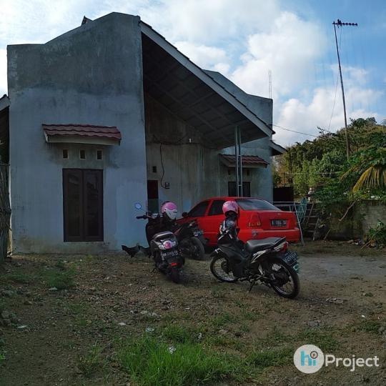 Rumah dengan lahan 3 are R059