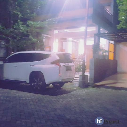 Rumah 150/150 M² dalam kompleks eksklusif R054