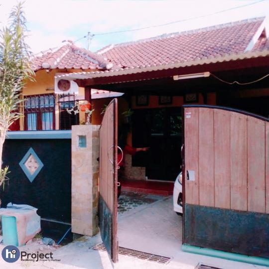 Rumah 3 kamar di Batu Layar Lombok R033