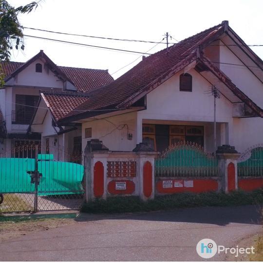 Rumah + 3 Kos Belakang Museum NTB R049