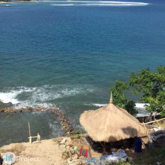 819 M² tanah Tebing Senggigi T132