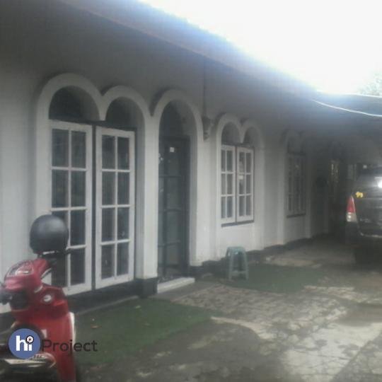 Rumah dan toko dengan lahan luas di Praya Lombok tengah R096