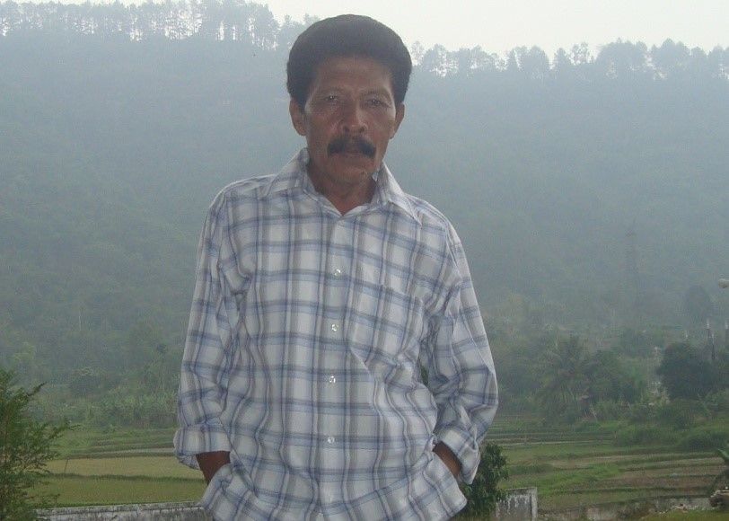 Aku Panggil Dia Papa
