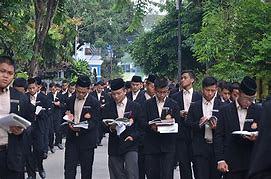 PESANTREN GONTOR DAN UJIAN NASIONAL